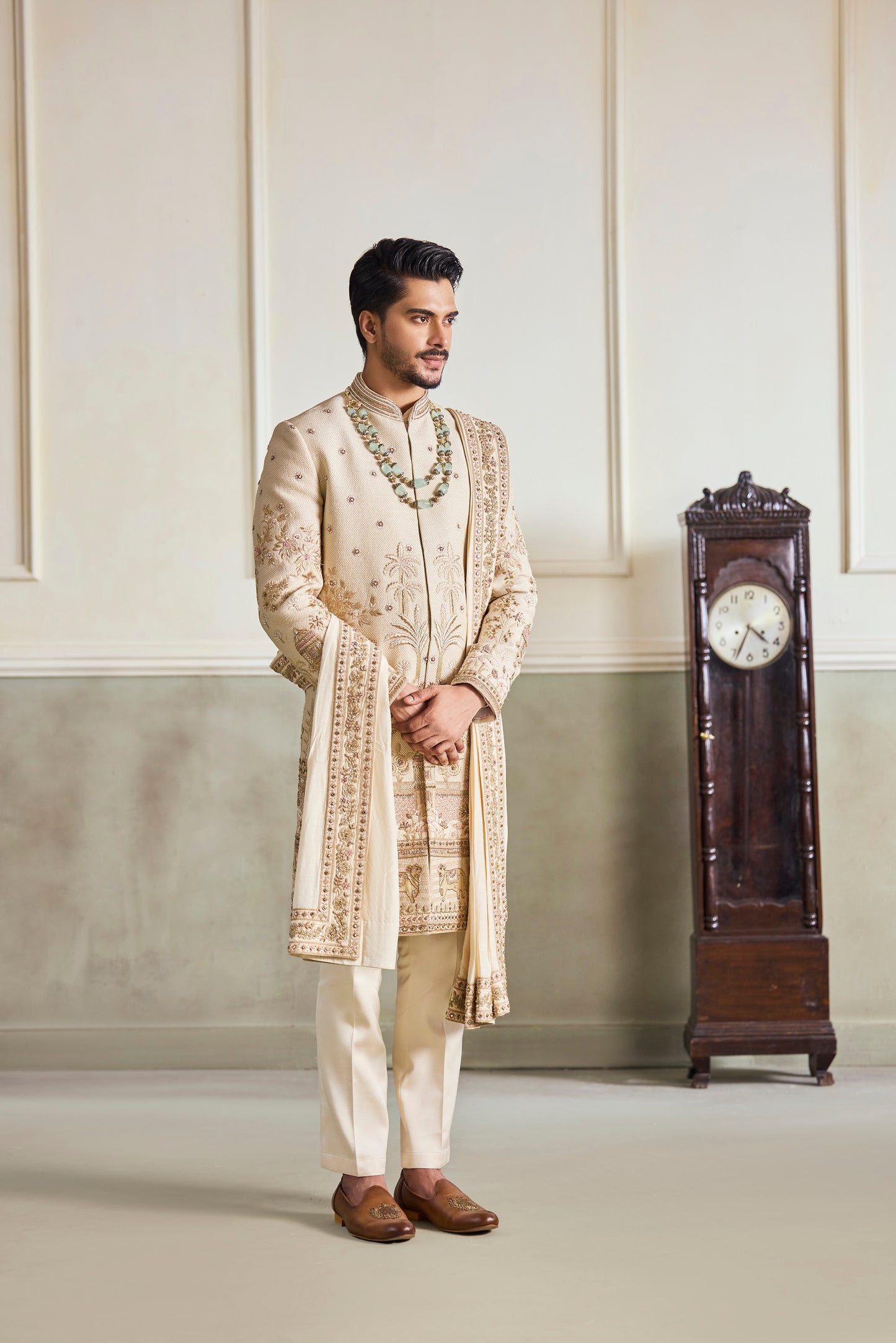 Tanuja Sherwani Set