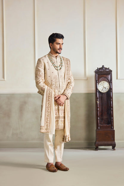 Tanuja Sherwani Set