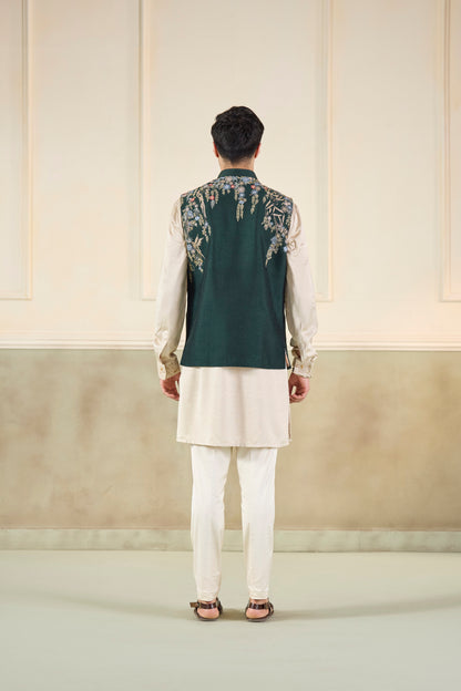 Forest Cascade Bundi