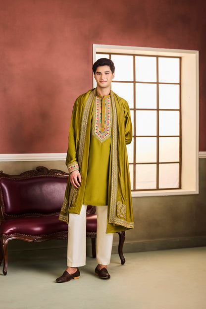 Iraan Kurta Set